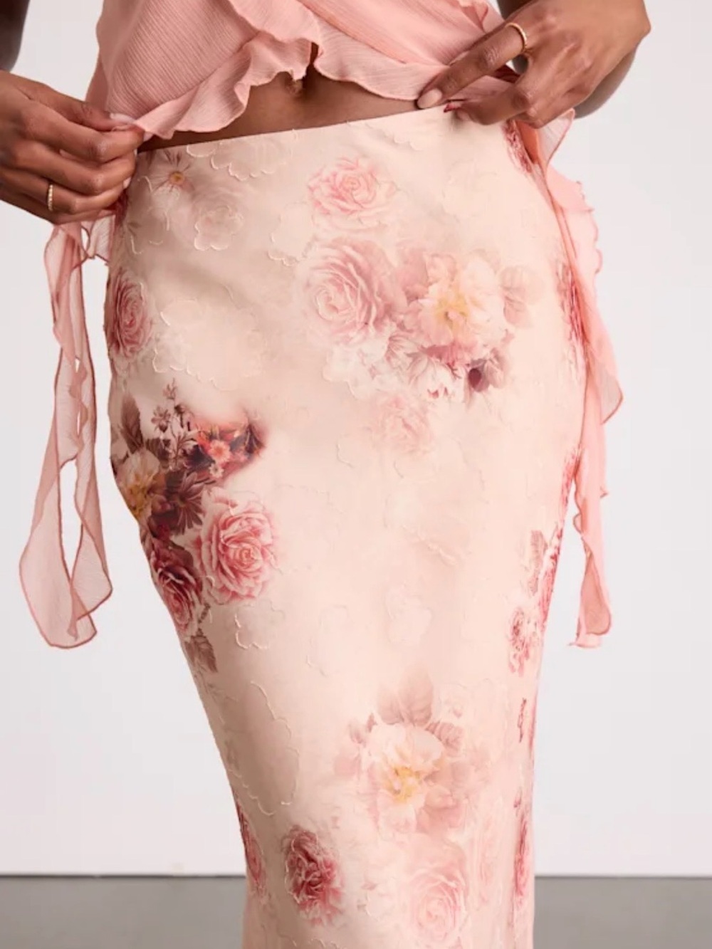 Lulu's Blush Pink Floral Satin Maxi Skirt - Picture 4 of 7